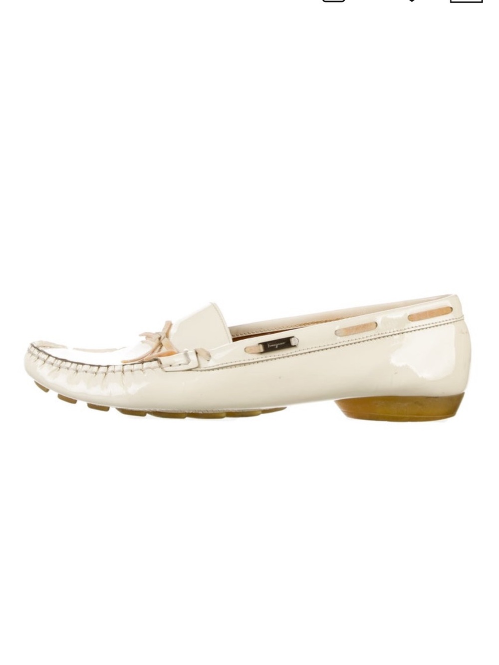 Ferragamo Ivory Patent Leather Women’s Loafers Driving Shoes